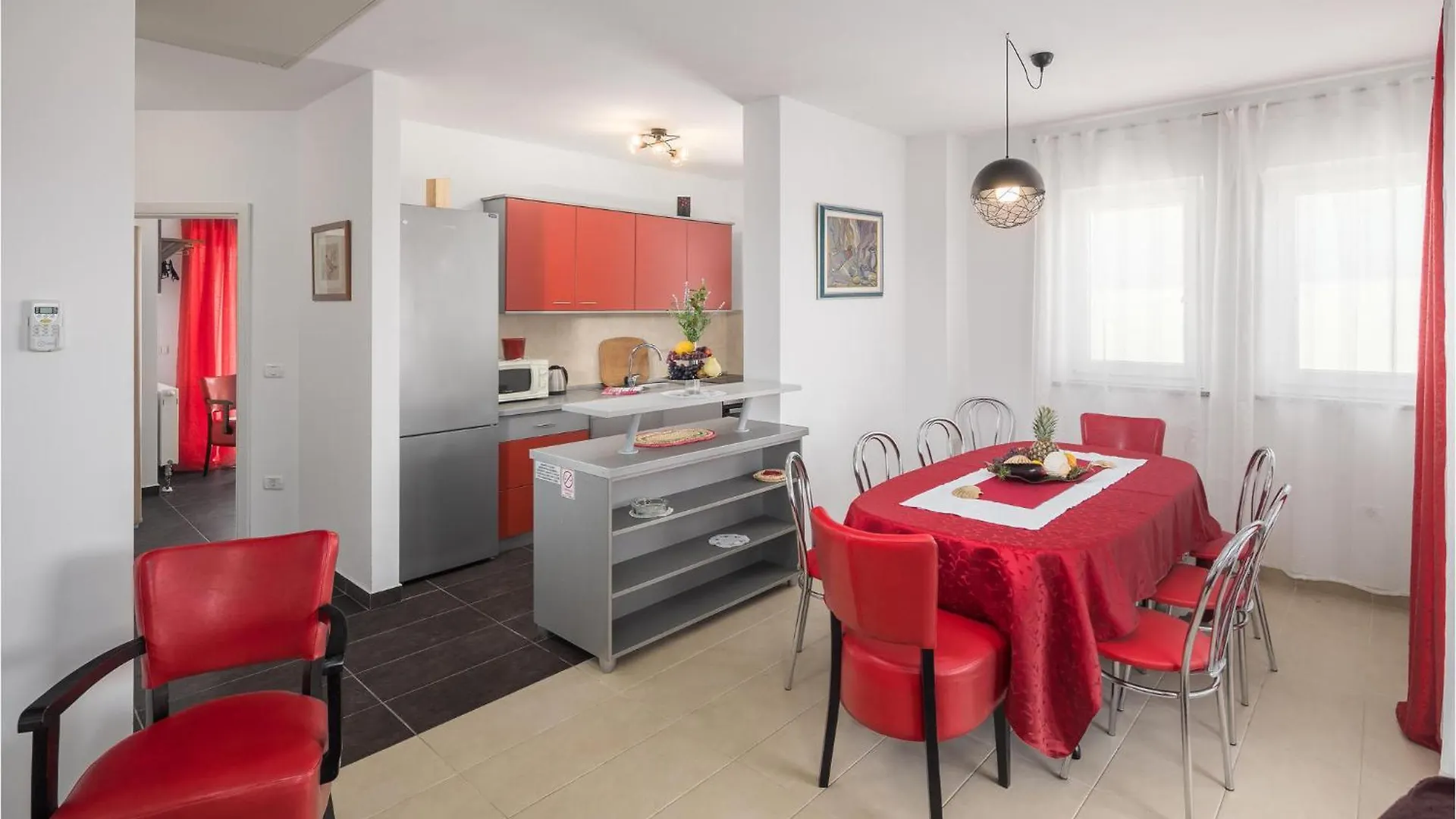 Nice Home In Crveni Vrh With House Sea View Holiday home