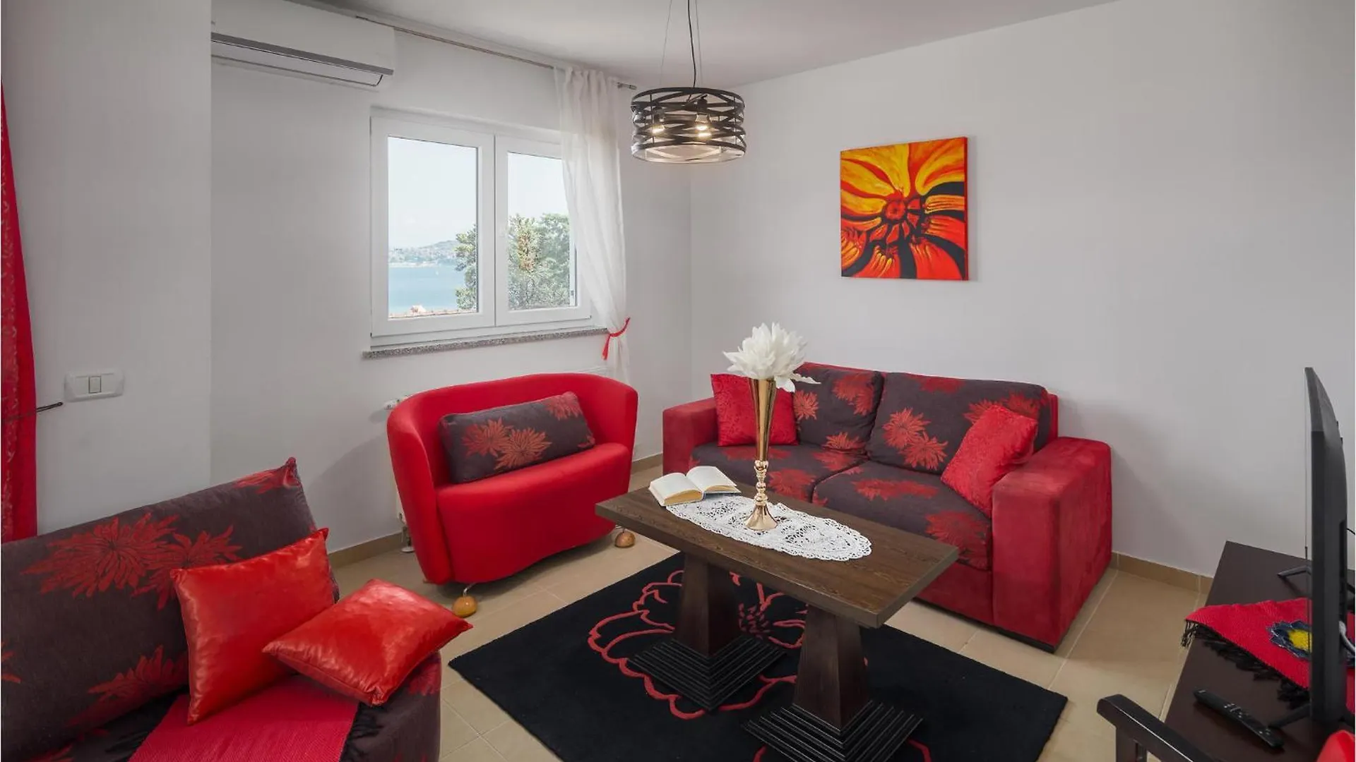 Nice Home In Crveni Vrh With House Sea View Holiday home