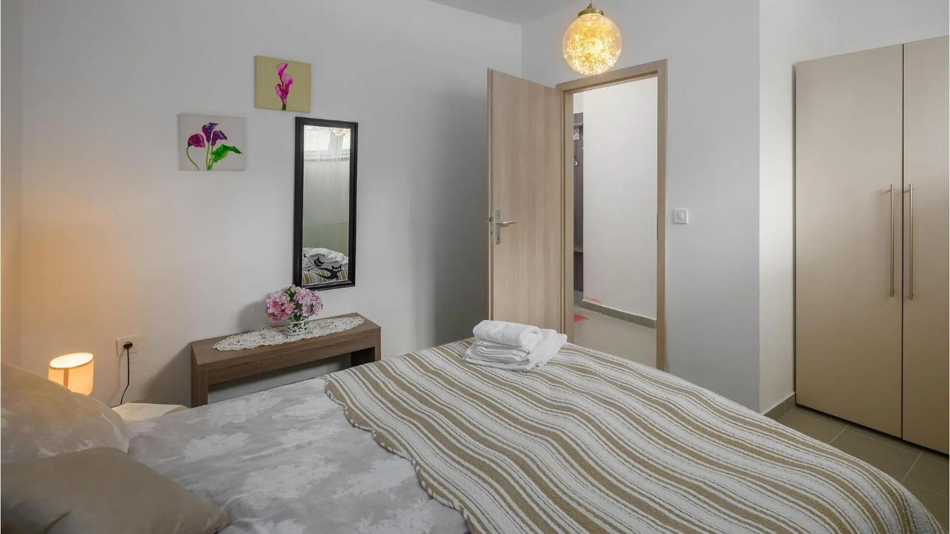 Holiday home Nice Home In Crveni Vrh With House Sea View Croatia
